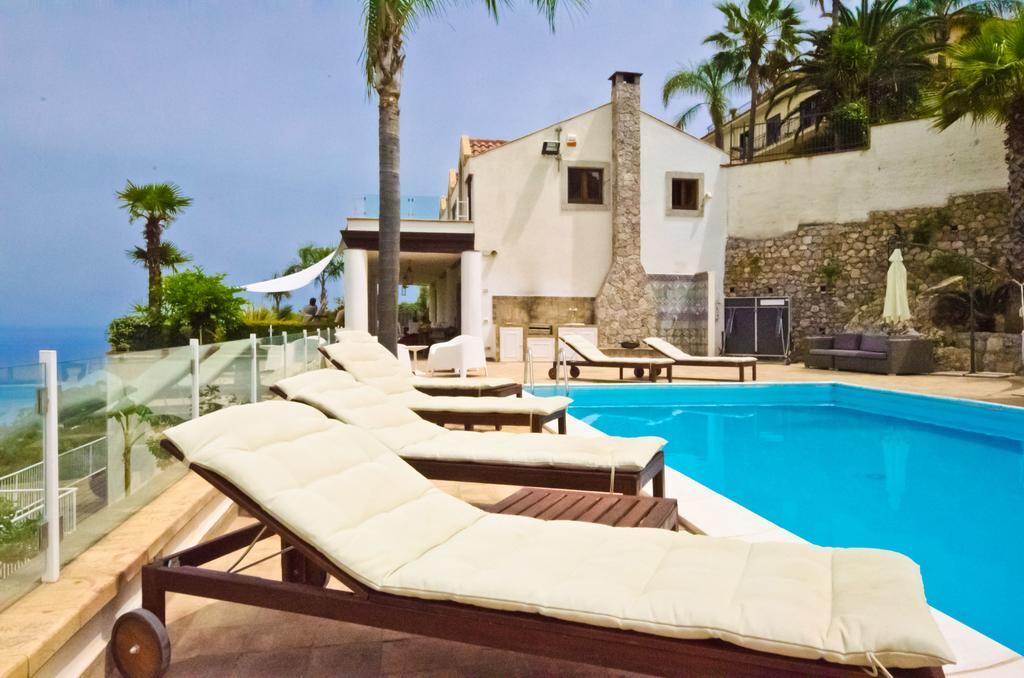 Luxury Taorum Villa With Spectacular Sea Views In Taormina Exterior photo